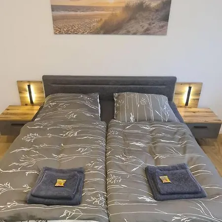 아파트 Kernsan. Souterrain-wohnung 60qm Mit Pool Blick *