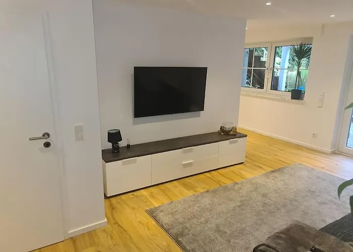 Kernsan. Souterrain-wohnung 60qm Mit Pool Blick Apartamento *